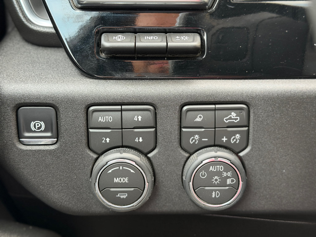 Used 2026 Chevrolet Silverado 3500 High Country w/ High Country Premium Package AWD/4WD image 6