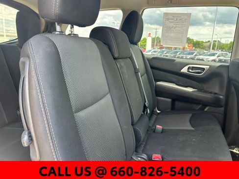 Used 2020 Nissan Pathfinder SV AWD/4WD image 8