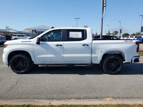New 2026 Chevrolet Silverado 1500 Custom image 2