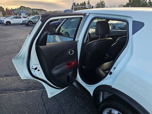 Used 2013 Nissan Juke SL image 15