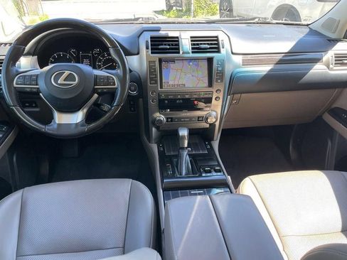 Used 2021 Lexus GX 460 Premium w/ Premium Package AWD/4WD image 11