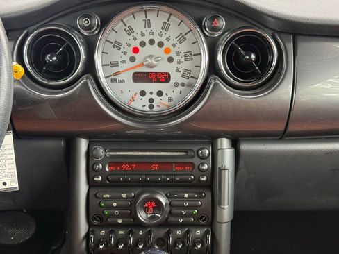 Used 2008 MINI Cooper Convertible w/ Sidewalk Pkg FWD image 20