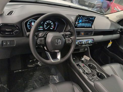 New 2025 Honda Pilot Touring image 24