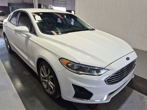 Used 2019 Ford Fusion SEL FWD image 1