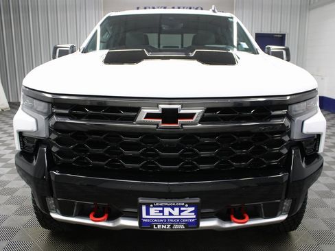 Used 2023 Chevrolet Silverado 1500 ZR2 image 49