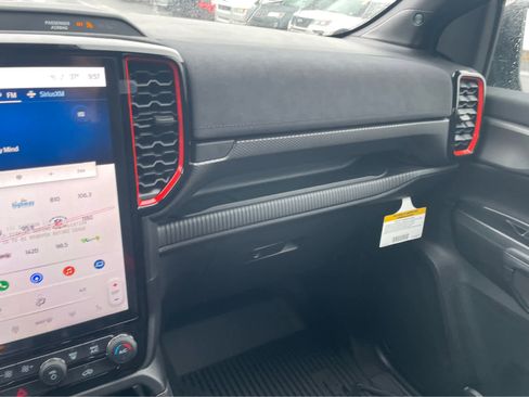 Used 2025 Ford Ranger Raptor image 22