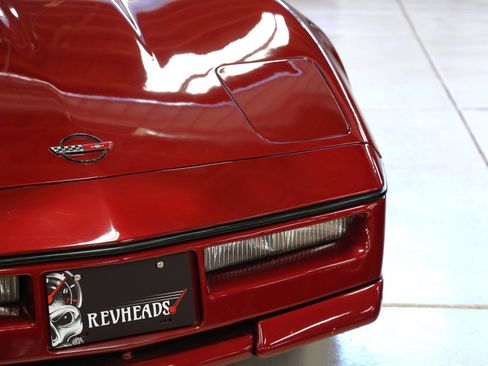 Used 1989 Chevrolet Corvette Convertible image 7