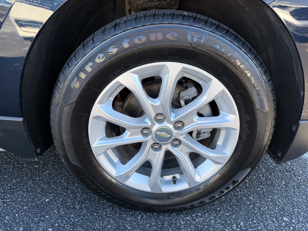 Used 2020 Chevrolet Equinox LT FWD image 33
