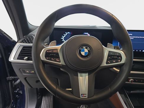 Certified 2025 BMW X5 sDrive40i w/ M Sport Package RWD image 16