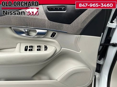 Used 2023 Volvo XC90 T8 Plus w/ Protection Package Premier image 11