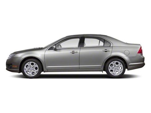 Used 2010 Ford Fusion SE image 3