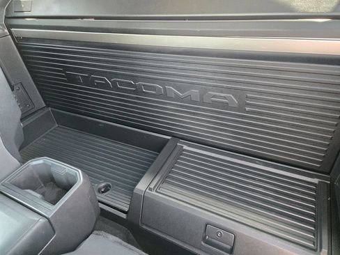 Used 2024 Toyota Tacoma SR RWD image 31