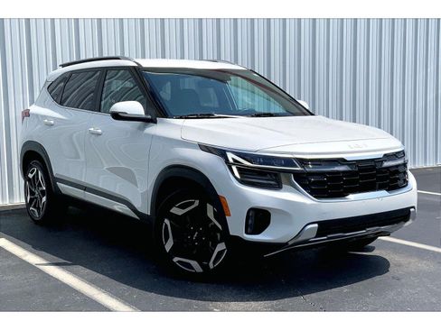 Used 2024 Kia Seltos SX AWD/4WD image 2