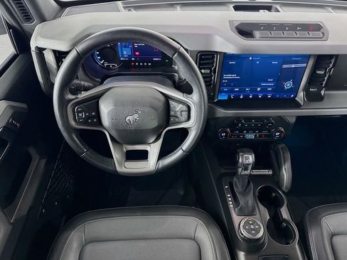 Used 2023 Ford Bronco Everglades image 23