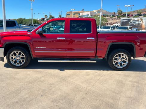 Used 2018 GMC Sierra 1500 SLT w/ SLT Premium Package image 2