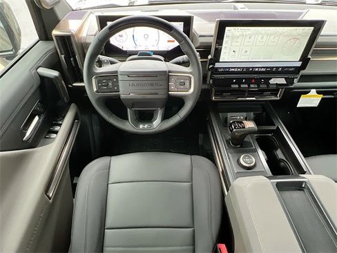 New 2025 GMC Hummer EV 3X image 16