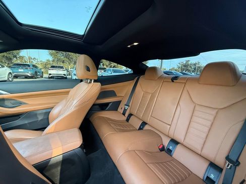 Used 2021 BMW 430i Coupe w/ M Sport Package image 18