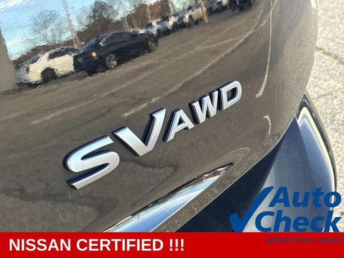Certified 2024 Nissan Rogue SV AWD/4WD image 12