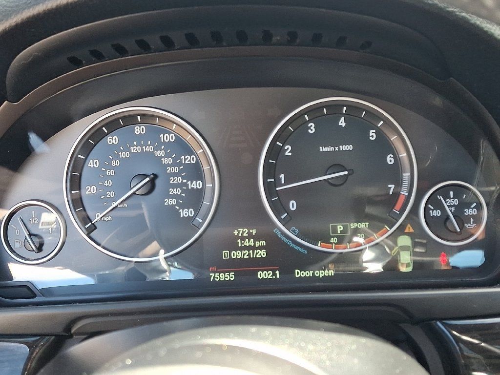 Used 2014 BMW 550i xDrive Sedan AWD/4WD image 22