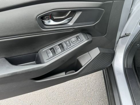 Used 2023 Honda Accord EX image 13