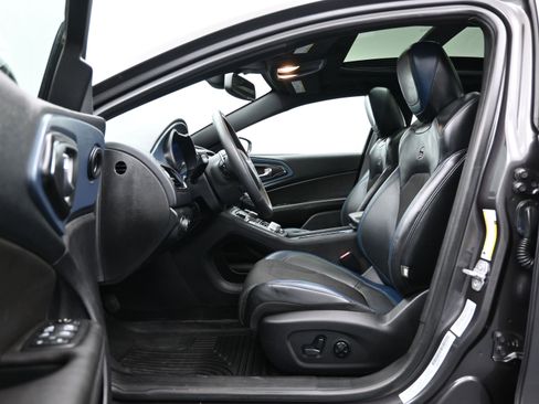 Used 2015 Chrysler 200 S w/ Navigation & Sound Group I image 9