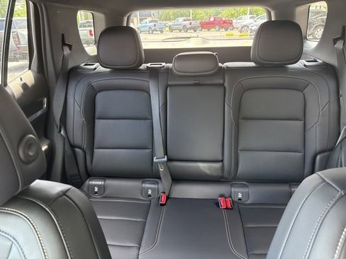 New 2026 GMC Terrain Elevation w/ Elevation Premium Package image 9