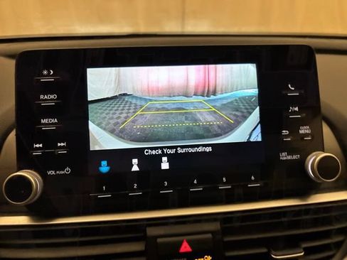 Used 2020 Honda Accord LX image 17