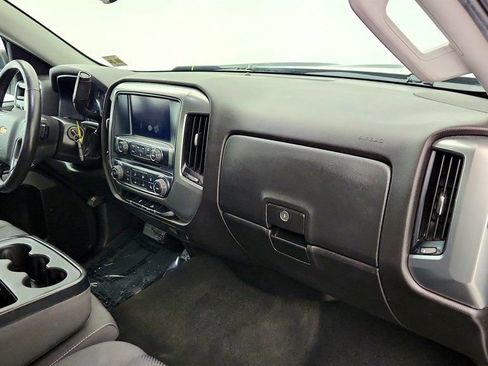 Used 2018 Chevrolet Silverado 1500 LT image 24