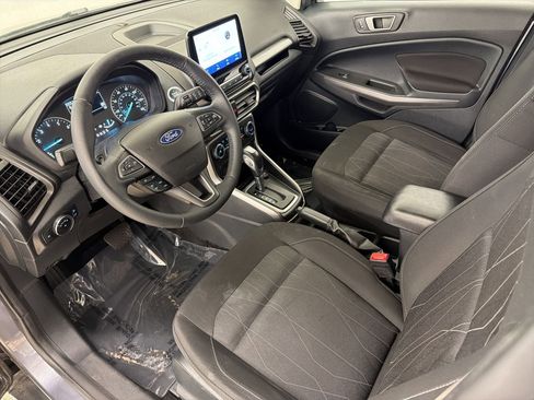 Used 2020 Ford EcoSport SE image 4