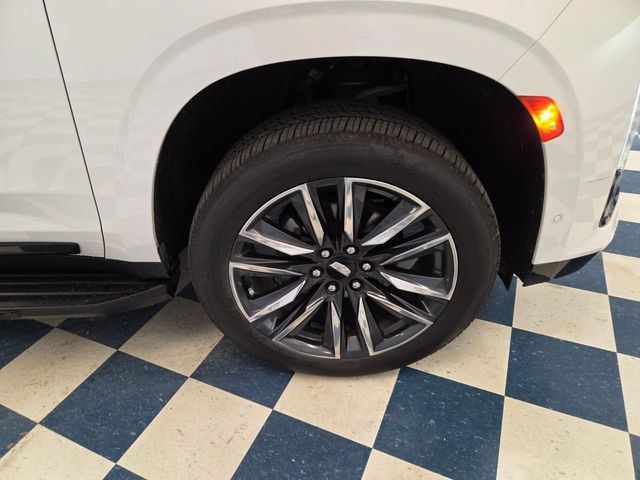 Used 2023 Cadillac Escalade ESV Sport Platinum AWD/4WD image 11