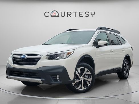 Used 2022 Subaru Outback Limited w/ Popular Package #2 image 1