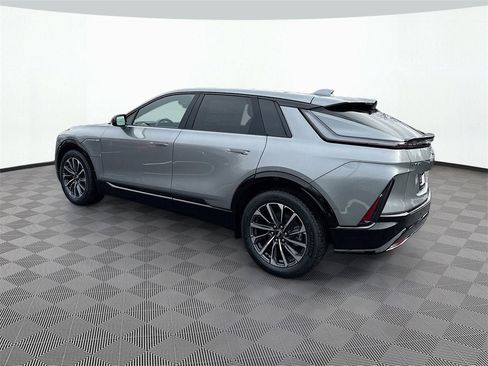 New 2026 Cadillac Lyriq Premium Sport image 8