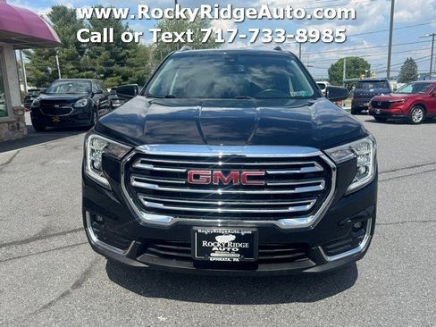 Used 2022 GMC Terrain SLT AWD/4WD image 2