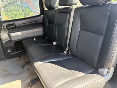Used 2008 Toyota Tundra 4x4 CrewMax image 19