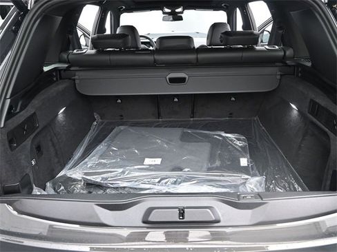 New 2026 BMW X5 xDrive40i w/ M Sport Package image 16