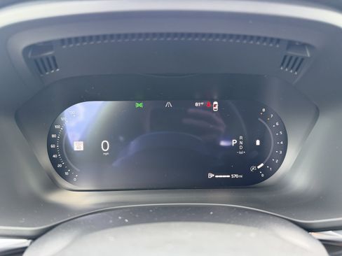 New 2026 Volvo XC60 B5 Plus w/ Climate Package image 30