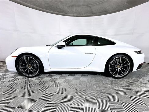 Certified 2020 Porsche 911 Carrera RWD image 2
