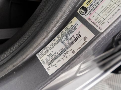 Used 2014 Ford Fiesta SE w/ SE Fuel Economy Package image 32