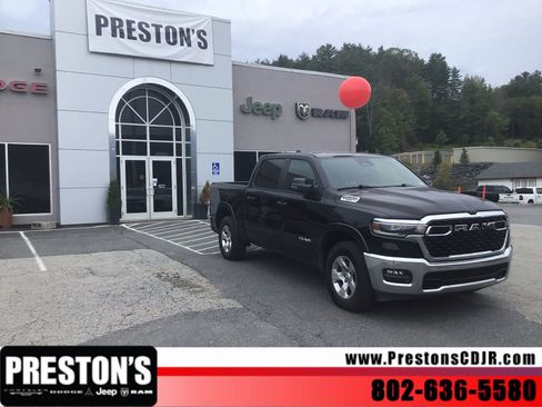 Used 2025 RAM 1500 Big Horn AWD/4WD image 8