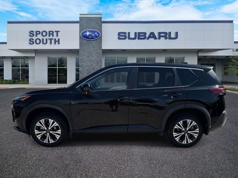 Used 2022 Nissan Rogue SV FWD image 7