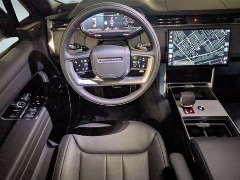 New 2026 Land Rover Range Rover Long Wheelbase SE AWD/4WD image 54