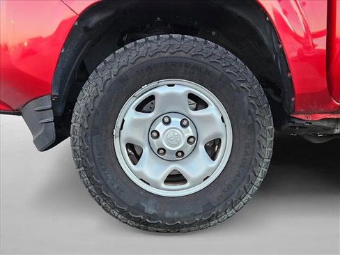 Used 2021 Toyota Tacoma SR image 22