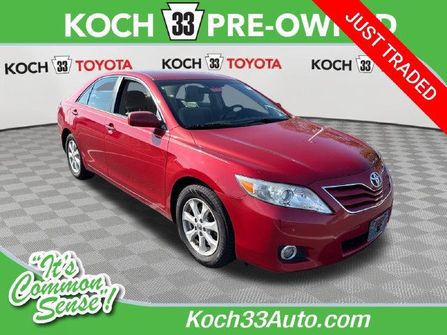 Used 2010 Toyota Camry LE FWD image 1