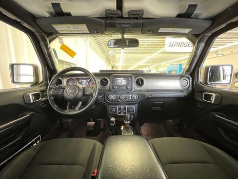 Used 2018 Jeep Wrangler Unlimited Sport S AWD/4WD image 27