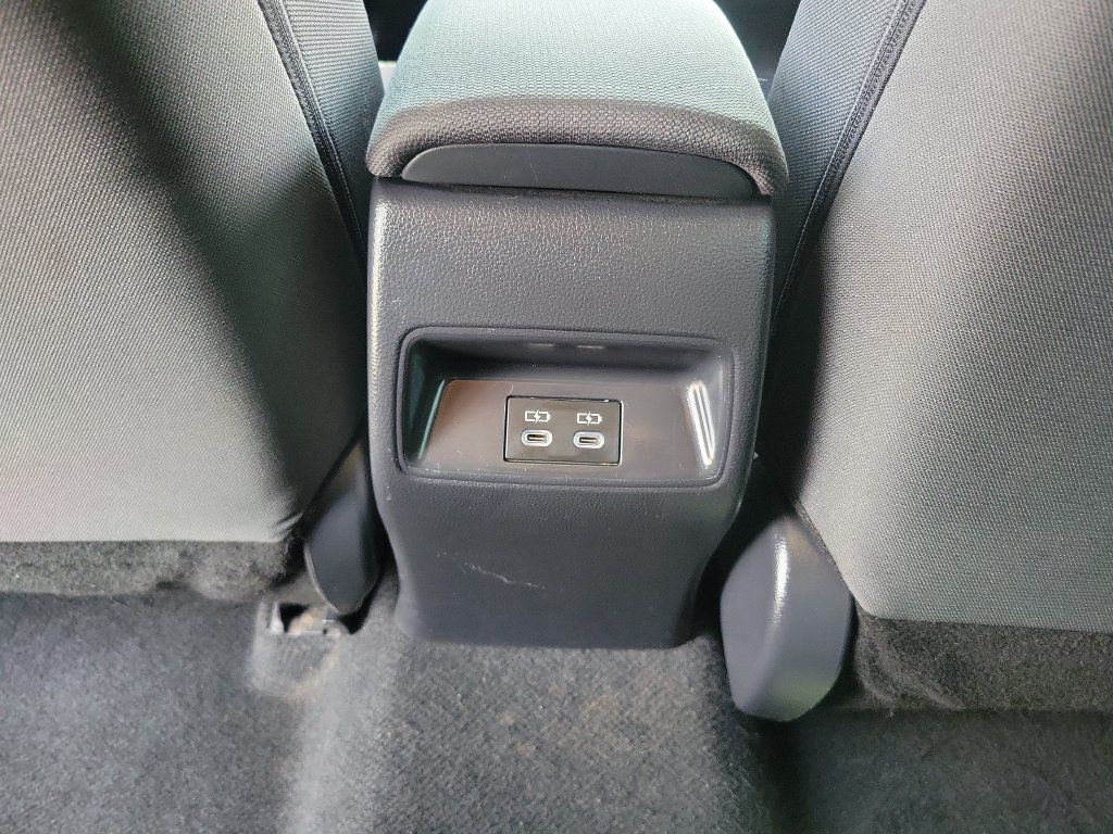 Used 2024 Toyota Corolla LE FWD image 14