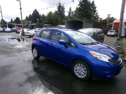 Used 2015 Nissan Versa Note SV FWD image 5