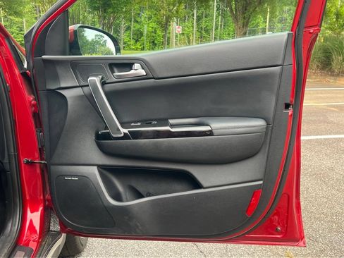 Used 2019 Kia Sportage SX FWD image 14