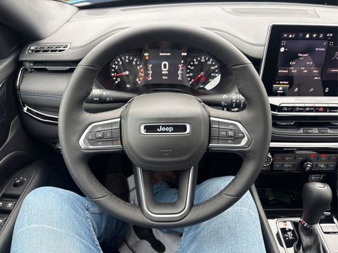 New 2026 Jeep Compass Latitude AWD/4WD image 14
