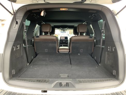 Used 2023 Nissan Armada Platinum w/ Captain's Chairs Package image 34