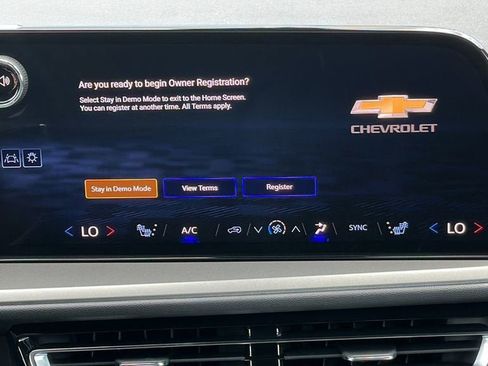 New 2026 Chevrolet Traverse LT w/ Driver Confidence Package image 18